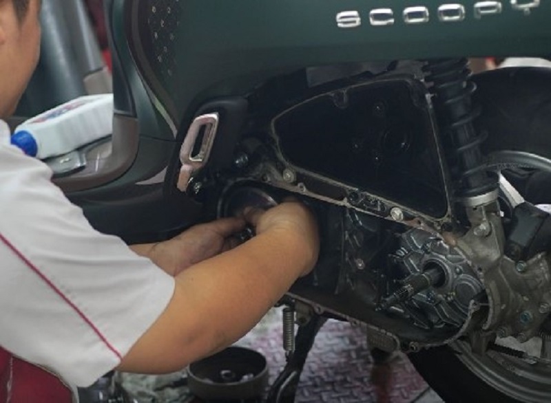 Servis atau Tune-Up? Panduan Memahami Perawatan Motor yang Tepat!