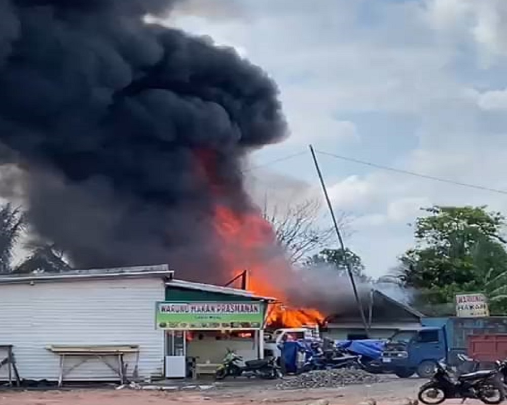 Kebakaran di Tanjung Lago, Dua Rumah Ludes Dilalap Api