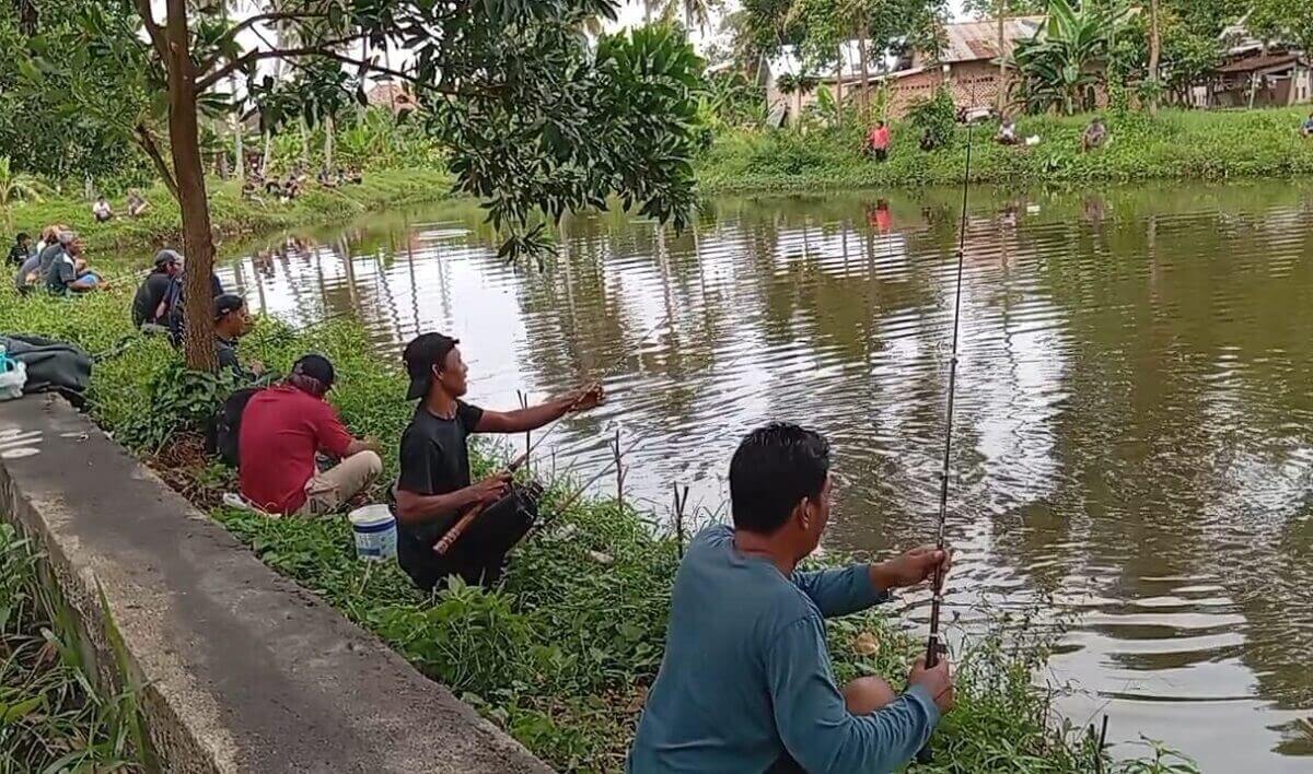 Hari Pertama 2024, Kolam Retensi Karang Raja di Kota Prabumulih Jadi Destinasi Wisata Pemancingan