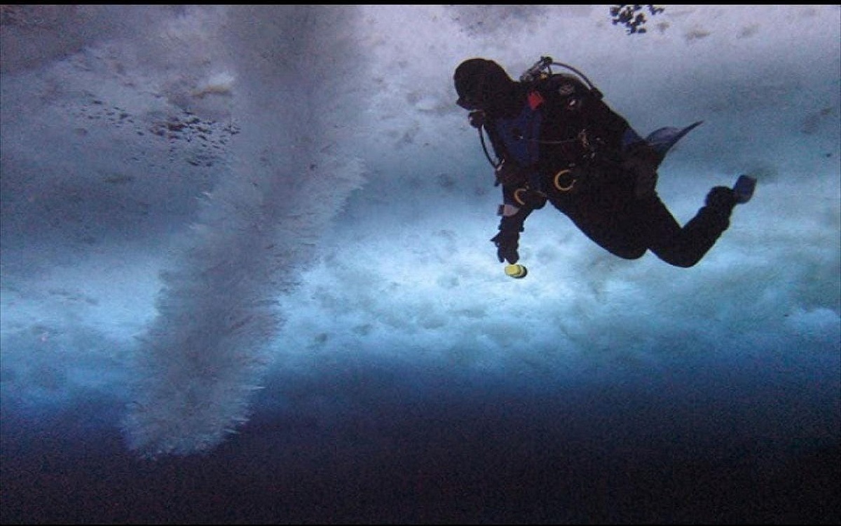 Penemuan Brinicle, Sebuah Misteri Alam Bawah Laut Yang Terungkap