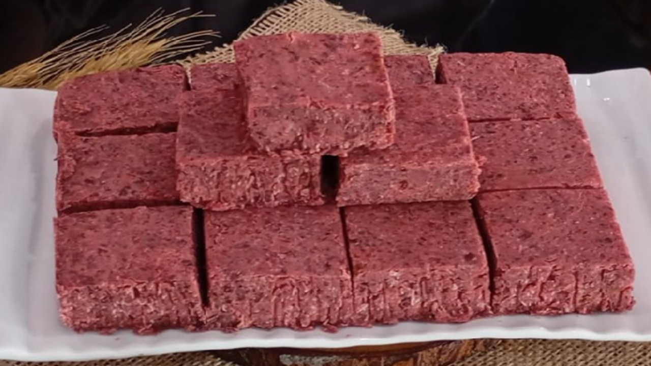 Kenalan dengan Kumbu Kacang Merah, Isian Manis Khas Palembang yang Kaya Rasa