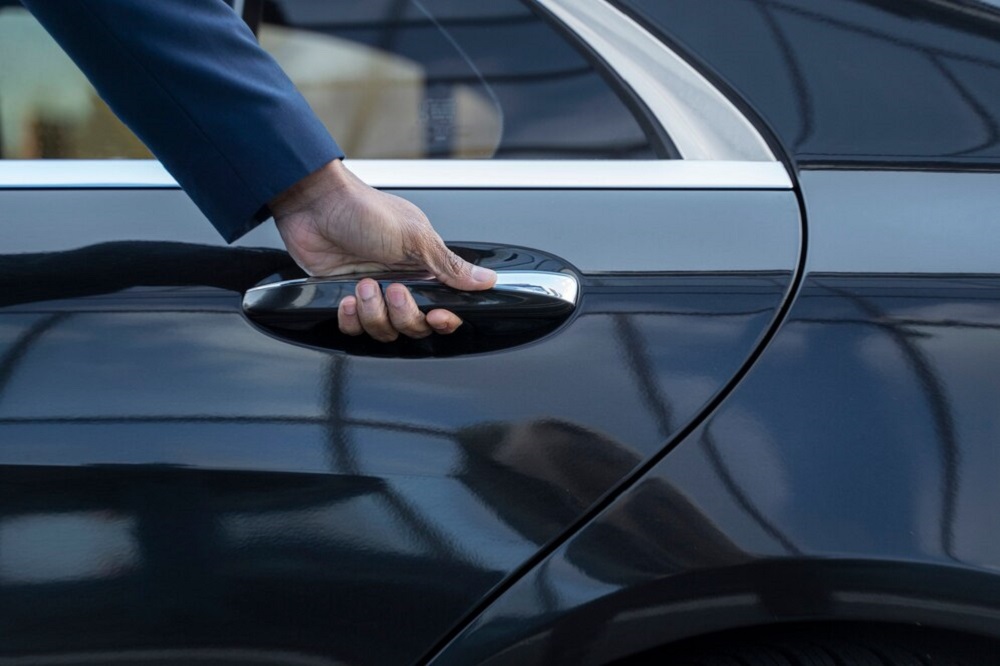Tips Merawat Power Window Mobil Agar Tetap Awet dan Berfungsi Optimal
