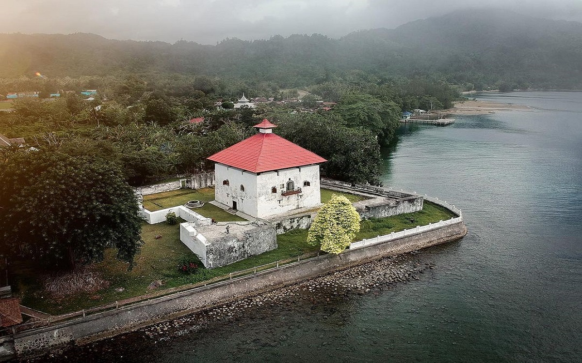 Menelusuri Sejarah di Benteng Amsterdam, Maluku