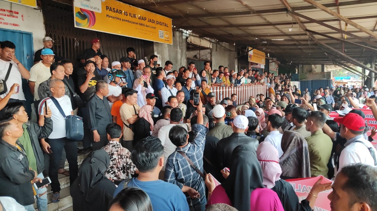  Tolak Revitalisasi! Pedagang Pasar 16 Ilir Bergerak Hadang Perumda Pasar dan PT BCR 