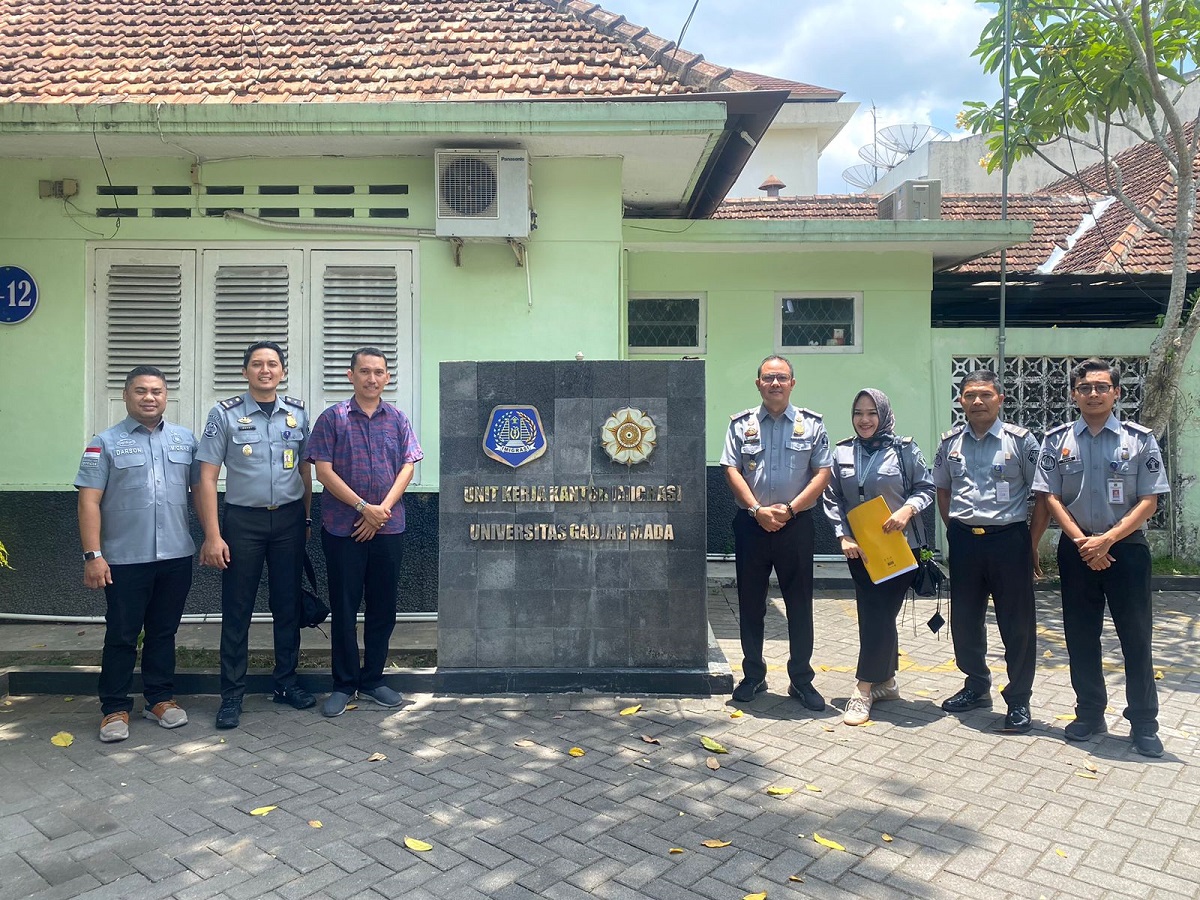 Divisi Imigrasi, Kemenkumham Sumsel,Universitas,layanan keimigrasian,studi tiru,Yogyakarta