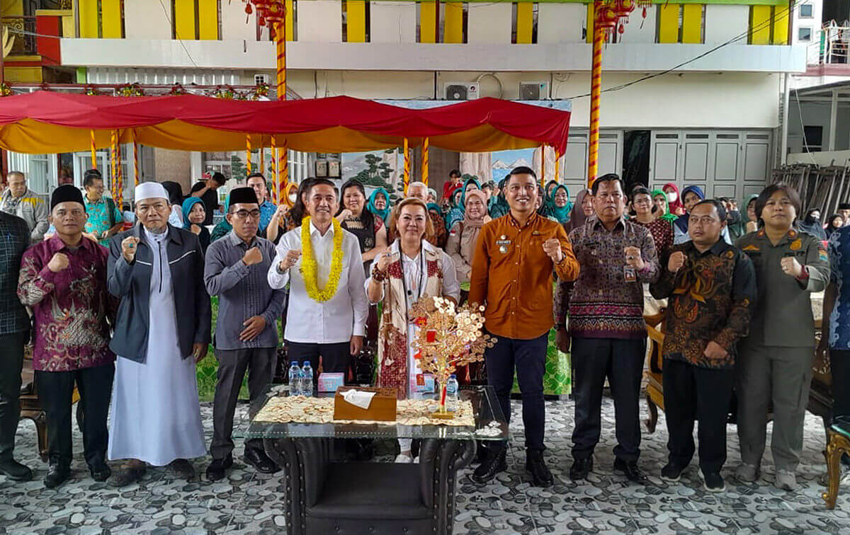 Pj Walikota Palembang Ratu Dewa Hadiri Rangkaian Acara Cap Go Meh Yayasan Sembilan Bidadari