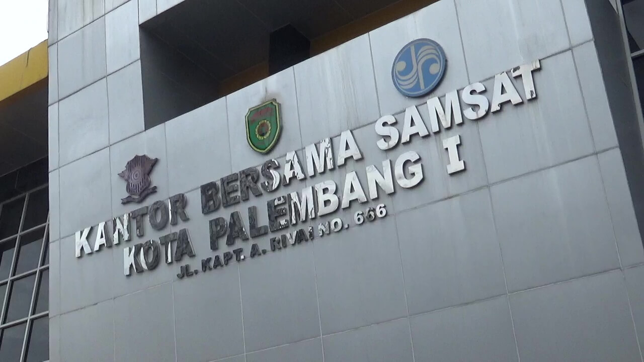 Samsat Palembang 1 Ramai Dikunjungi Wajib Pajak