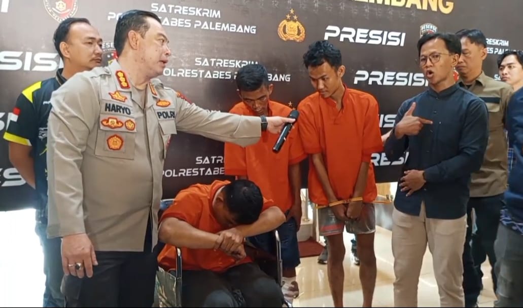 2 Dari Tiga Begal Sadis Ditangkap Polrestabes Palembang diDor, Motifnya Faktor Ekonomi