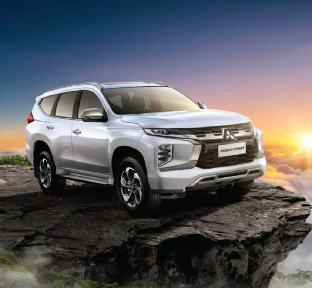 Adu Otot di Jalanan! SUV Nissan vs Mitsubishi, Siapa Paling Tangguh?