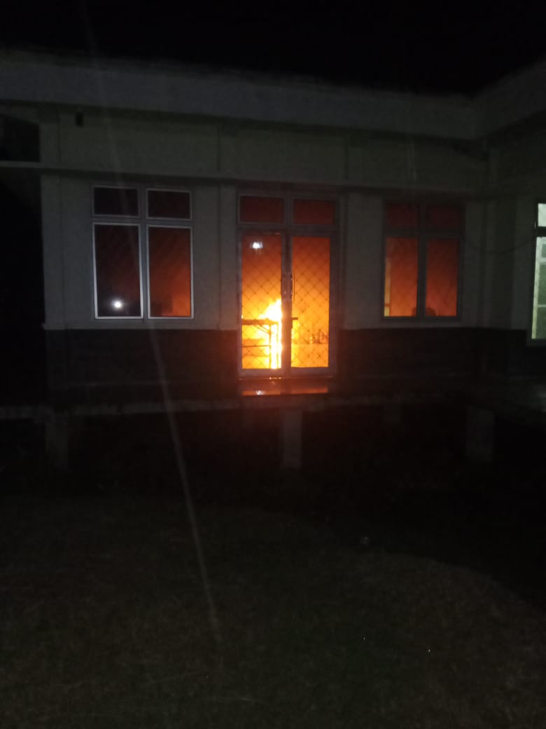 Kantor Kades Bunglai Kebakaran, Diduga Sengaja Dibakar OTK