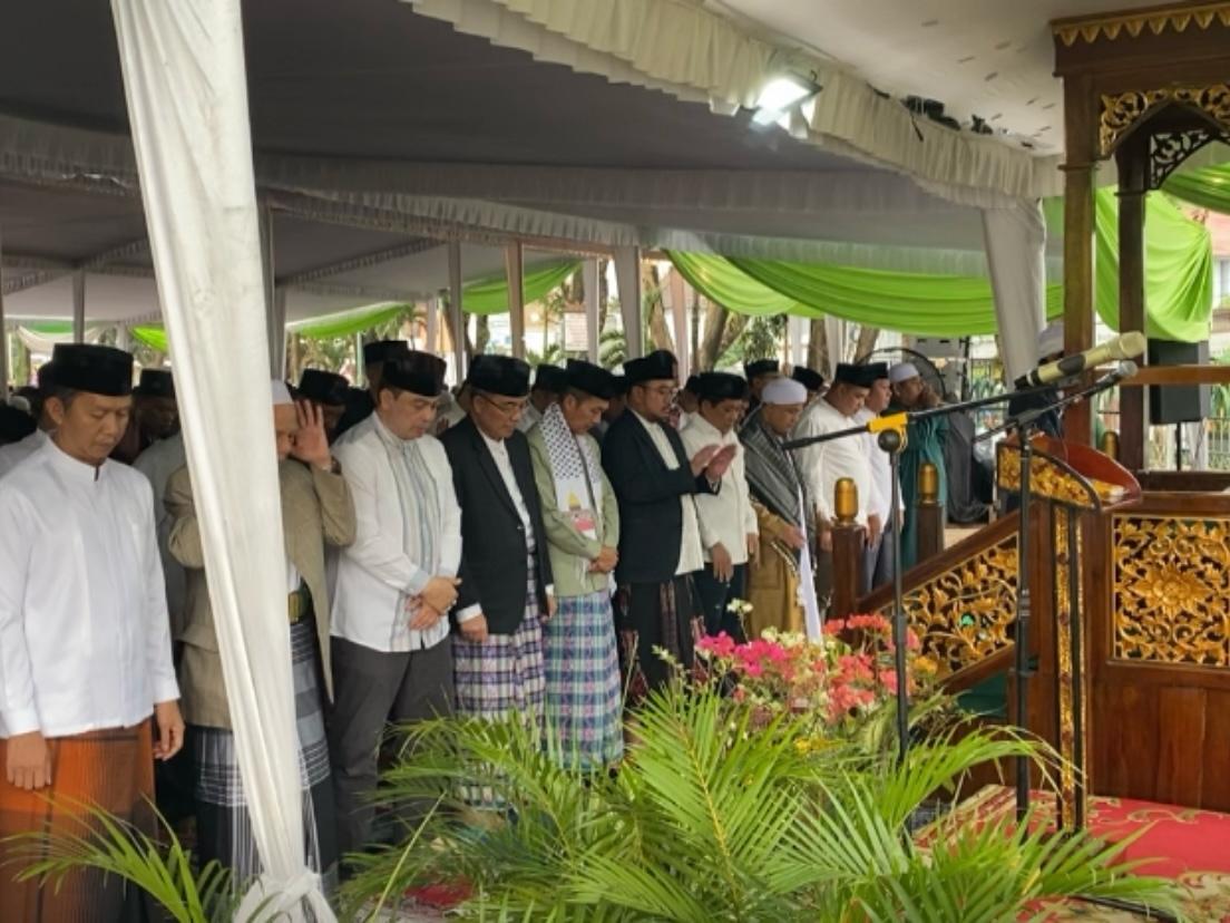 RDPS Laksanakan Salat Ied di Masjid Agung Palembang