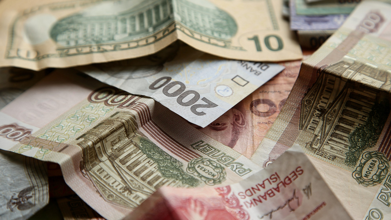 Kurs Dolar AS terhadap Rupiah 20 April 2026 Masih di Level Rp17.100-an, Ini Rinciannya