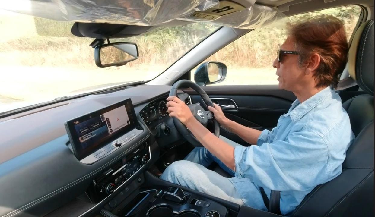 Stabilitas dan Handling: Wajah Nyata SUV Nissan di Jalan Raya