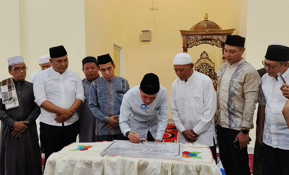 Pj Walikota Palembang Ratu Dewa Resmikan Masjid Al-Istiqomah Kecamatan Kalidoni