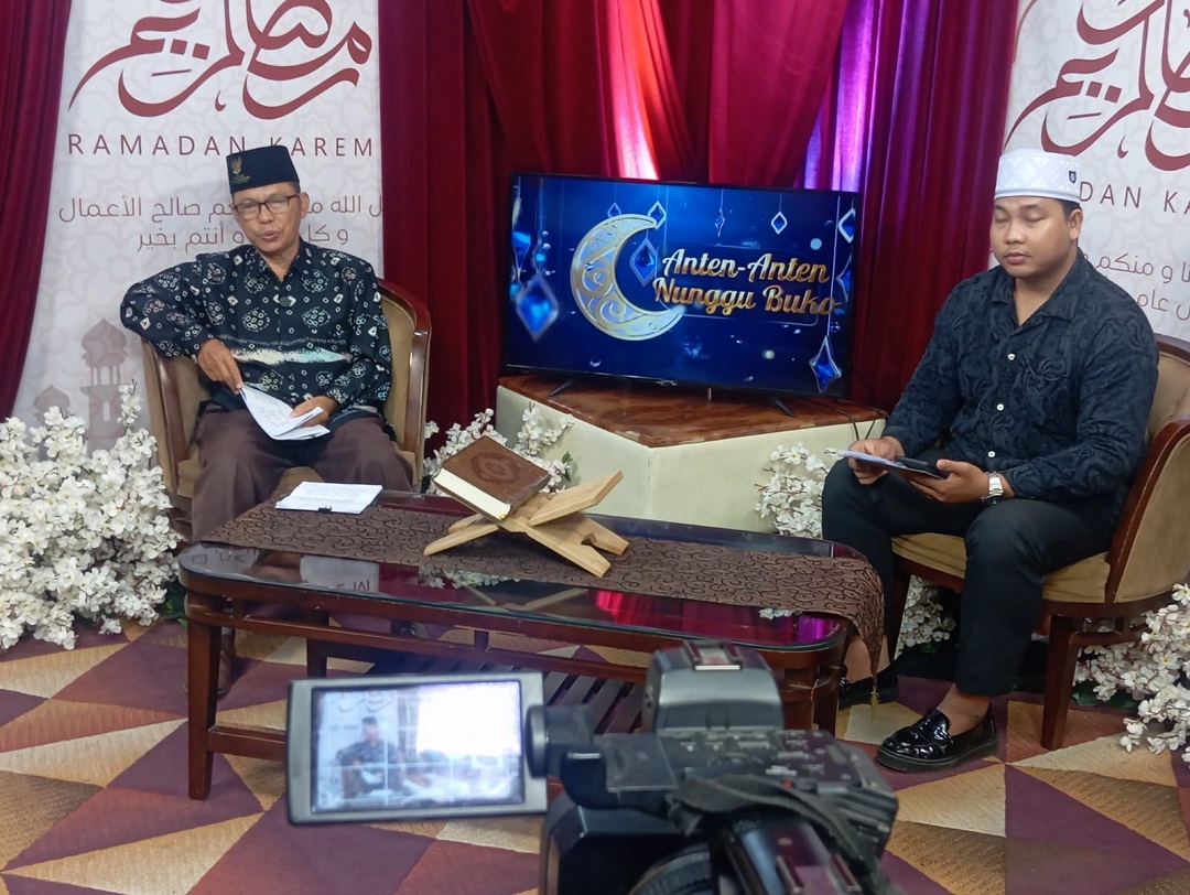 Peserta Mulai Kirim Undian Anten-Anten Nunggu Buko Berhadiah Umroh