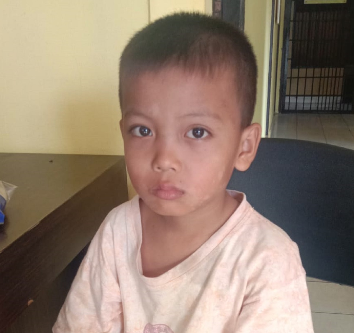 Diduga Ditinggal Ayah Tiri, Bocah 8 Tahun Dijemput Ketua Panti Asuhan
