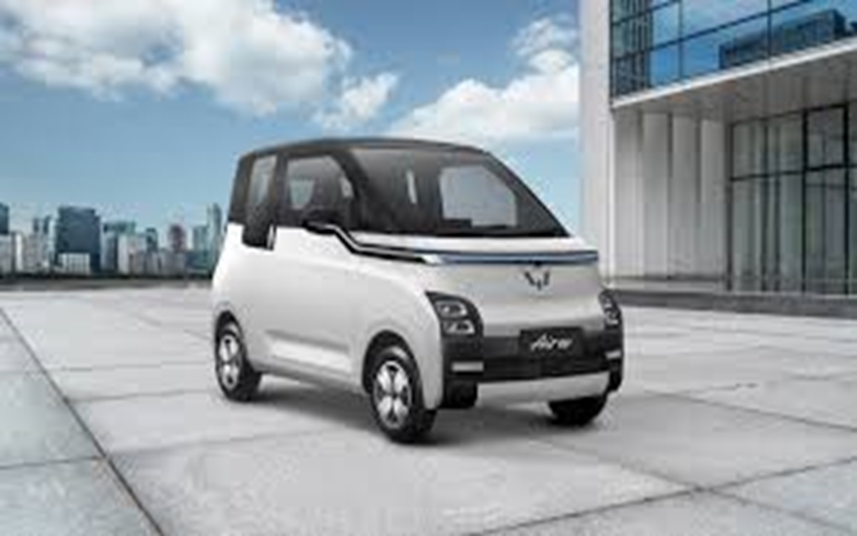 Perbandingan Mobil Hybrid dan Fully Electric: Mana yang Lebih Baik untuk Indonesia?