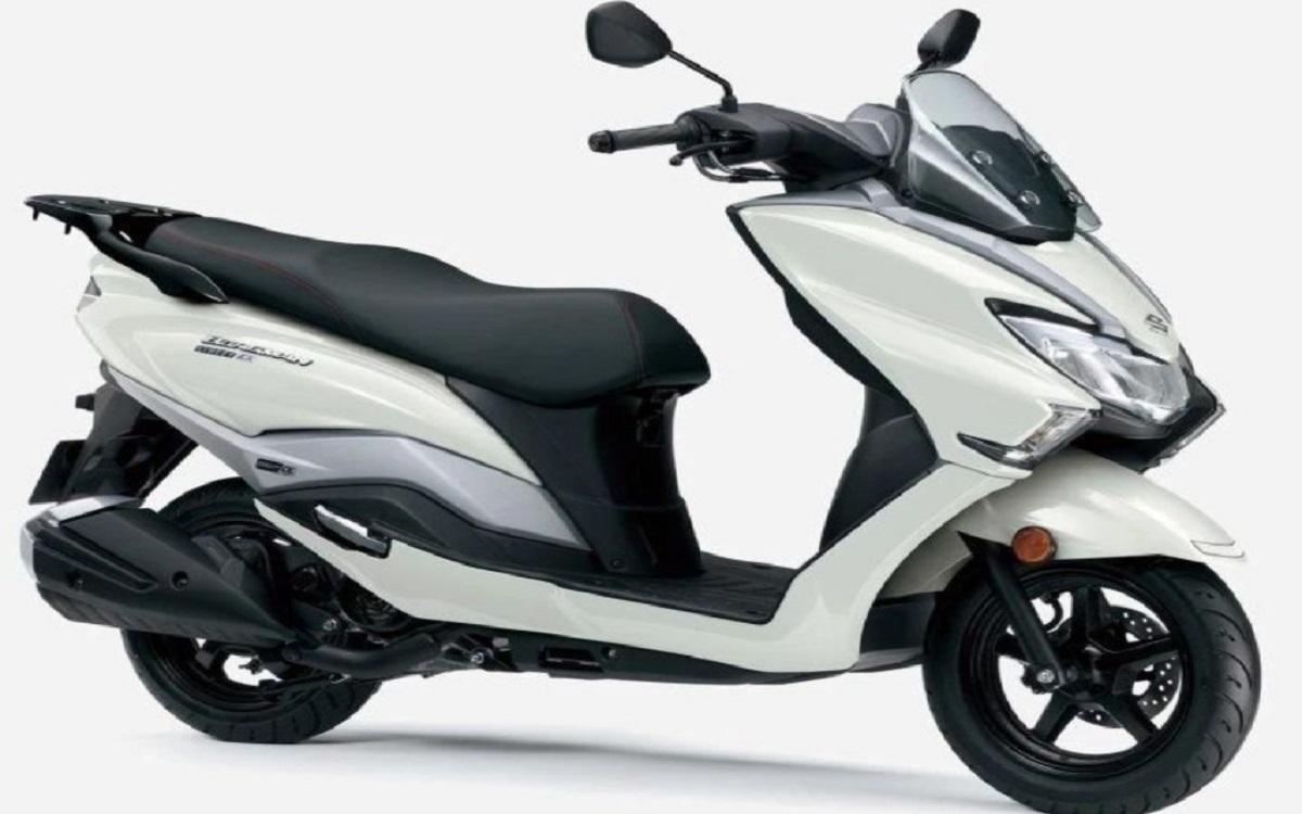 Kenalkan Skuter Burgman Street 125EX,   Gunakan Teknologi Suzuki Eco Performance Alpha