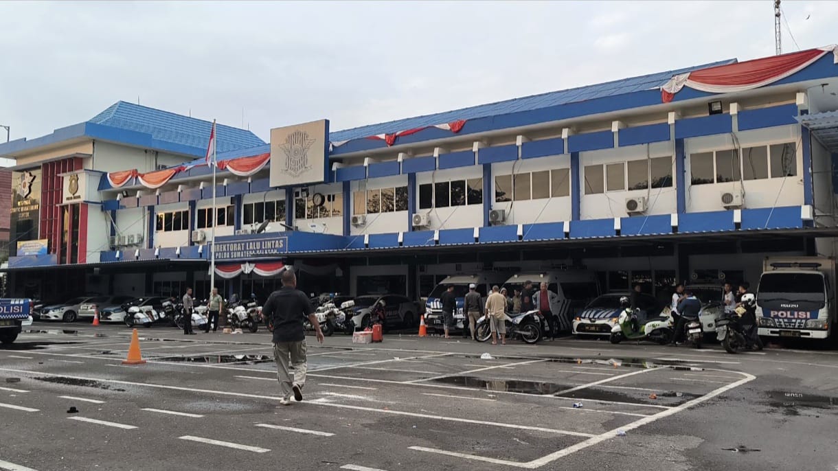 Pasca Dirusak Sekelompok Pemuda, Pelayanan Kantor Ditlantas Polda Sumsel Tetap Berjalan