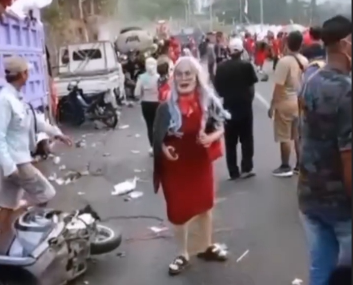 Tragedi Karnaval di Pacet Mojokerto, Truk Tangki Air Rem Blong Menyeruduk Penonton