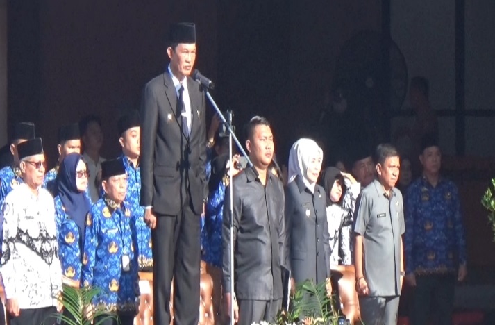 Walikota Palembang Pimpin Upacara Peringatan Hardiknas 2023