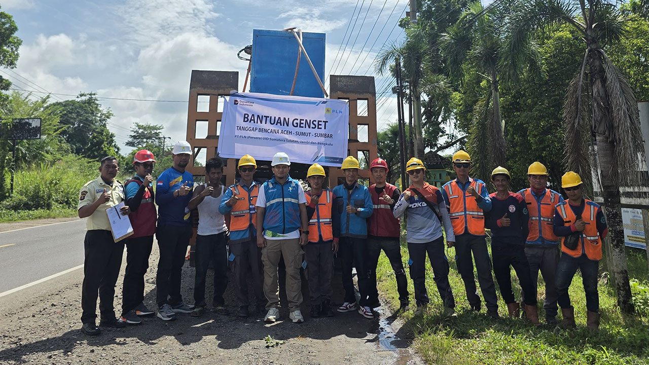 PLN UP3 Ogan Ilir Kirim Genset 250 kVA ke Aceh untuk Percepatan Pemulihan Kelistrikan