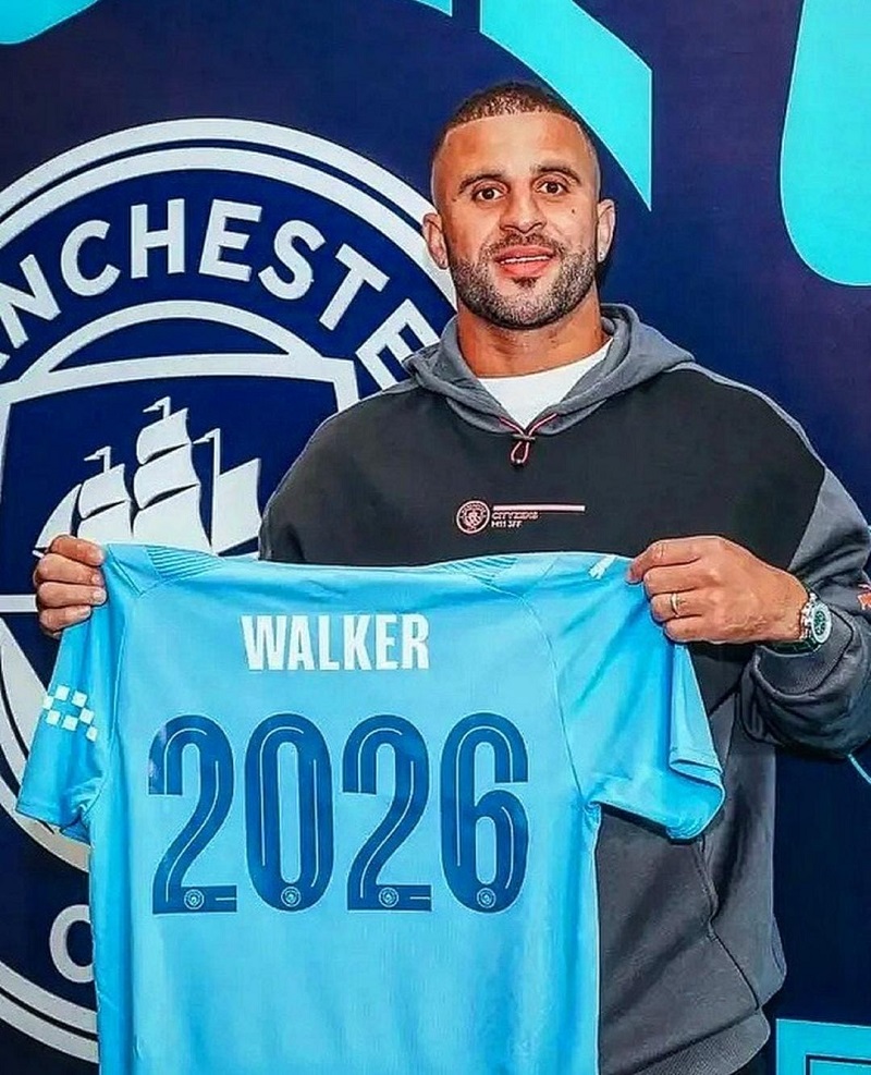Kyle Walker Memperpanjang Kontrak Bersama Manchester City Hingga 2026