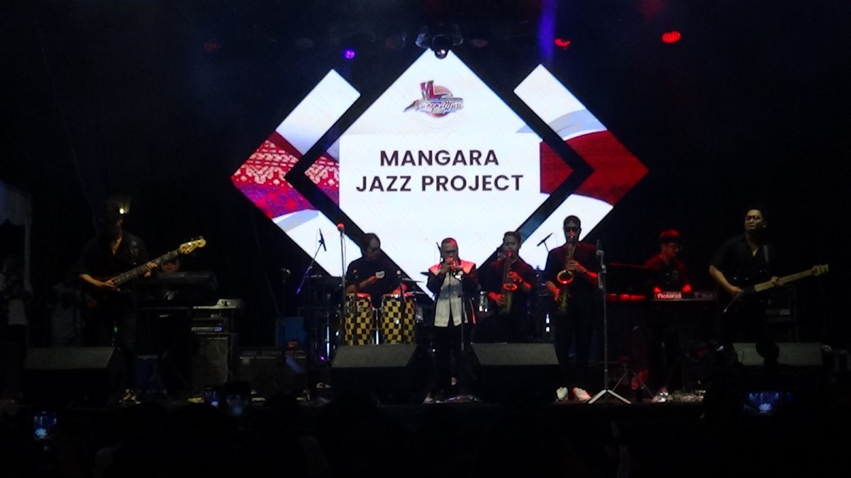 Ribuan Warga Terhipnotis! Konser Suara Musi Sajikan Jazz Kelas Dunia