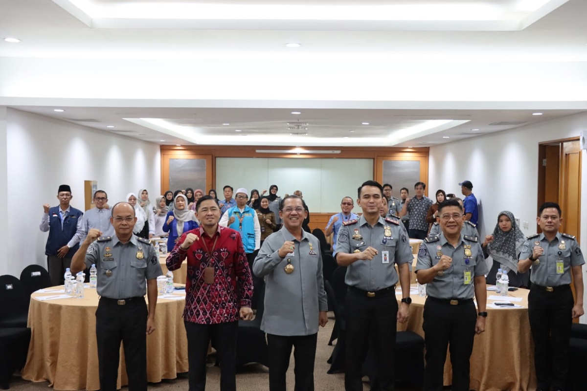 Mendorong Transformasi Digital,Sosialisasi Layanan M-Paspor dan E-Paspor di Kantor Imigrasi Palembang