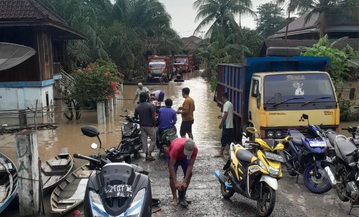 Debit Air Sungai Lematang Meluap, 4 Desa Terendam Banjir