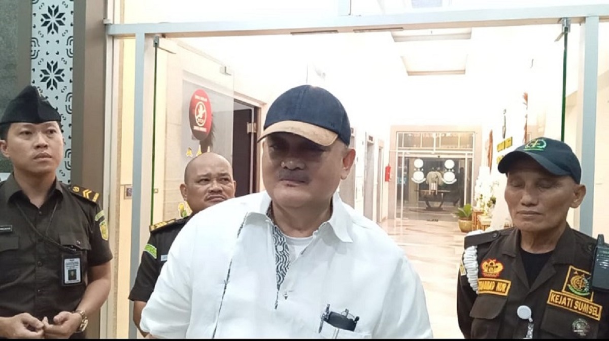 14 Jam Diperiksa, Alex Noerdin Klaim Pembongkaran Pasar Cinde Sudah Dikaji Matang