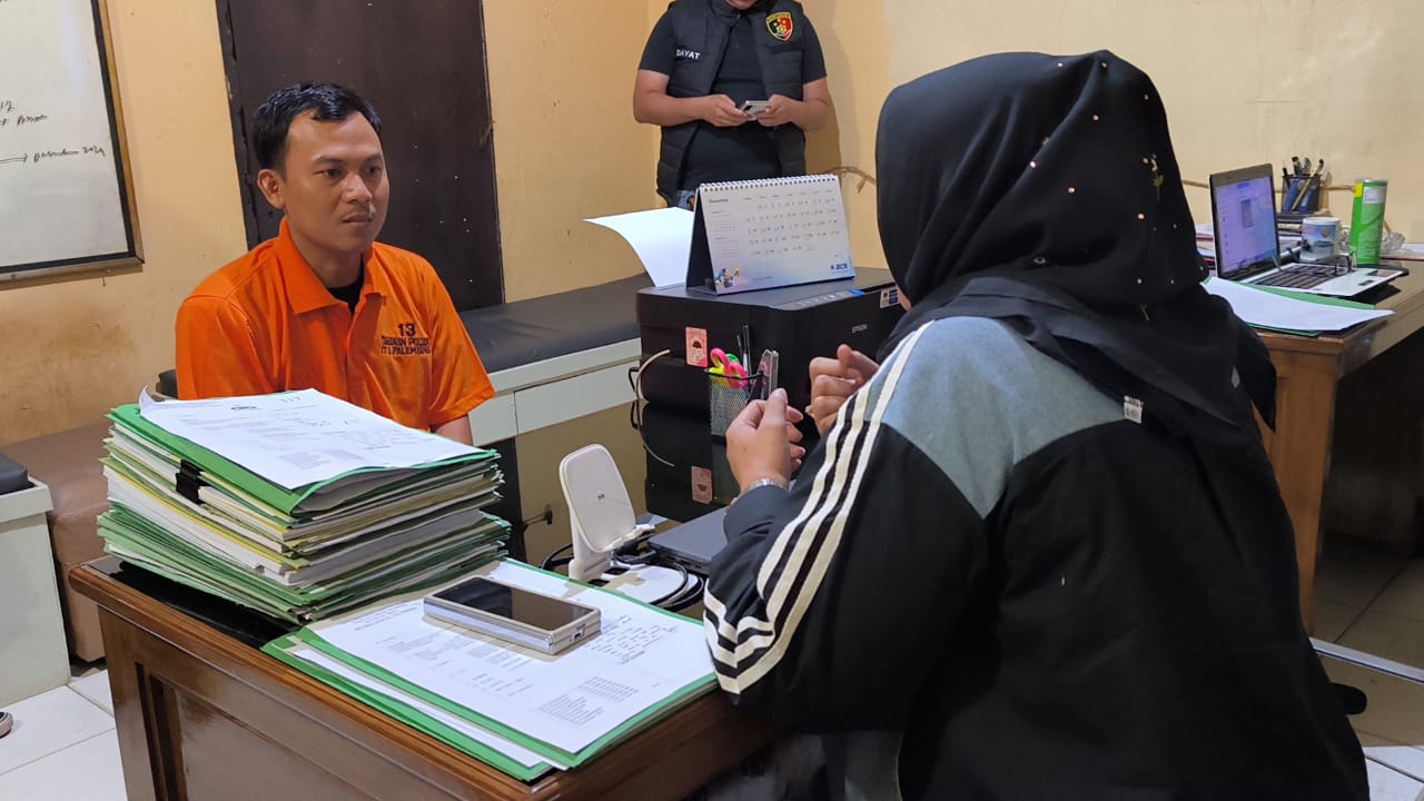 Pria Penganiaya Kekasih di Depan Salon Palembang Ditangkap Polisi, Motif Diduga Masalah Ekonomi