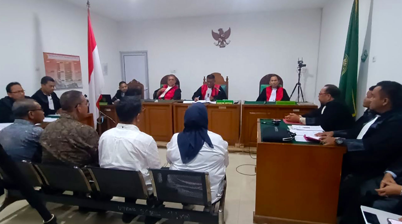 4 Terdakwa Dugaan Korupsi Fee Proyek Pokir DPRD OKU Didakwa Pasal 12 dan Terima Suap Rp3,7 Miliar