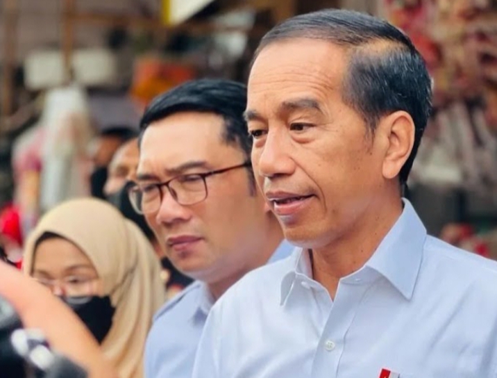 Tak Bisa Ditahan, Akhirnya Jokowi Naikkan BBM Pertalite