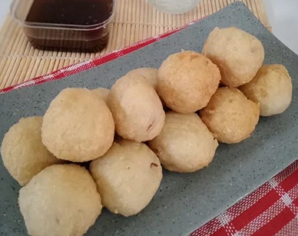 Pempek Adaan ala Bola Dunia, Camilan Legend dari Palembang!