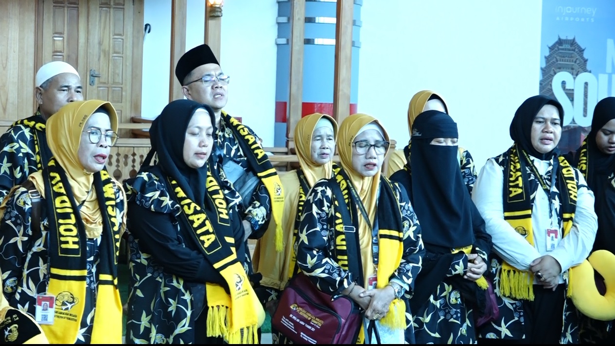 Holiday Angkasa Wisata Kembali Berangkatkan 45 Jemaah Umroh Plus Turki 12 Hari dengan Saudi Airlines