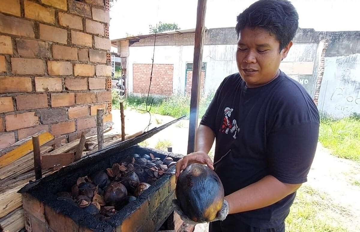 Kelapa Muda Bakar Rempah Banyak Manfaat, Hadir Pertama di Banyuasin