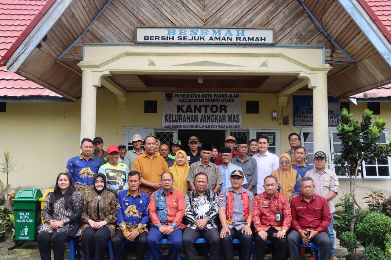 Kemenkum Sumsel Perkuat Layanan Hukum Masyarakat, Kakanwil Tinjau Posbankum di Kota Pagaralam
