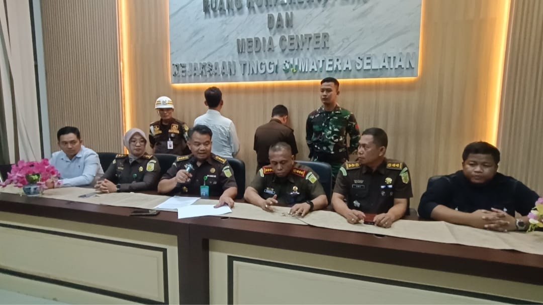 Kejari OKI Amankan PNS yang Menyamar Jadi Jaksa Kejagung, Diduga Lakukan Pemerasan