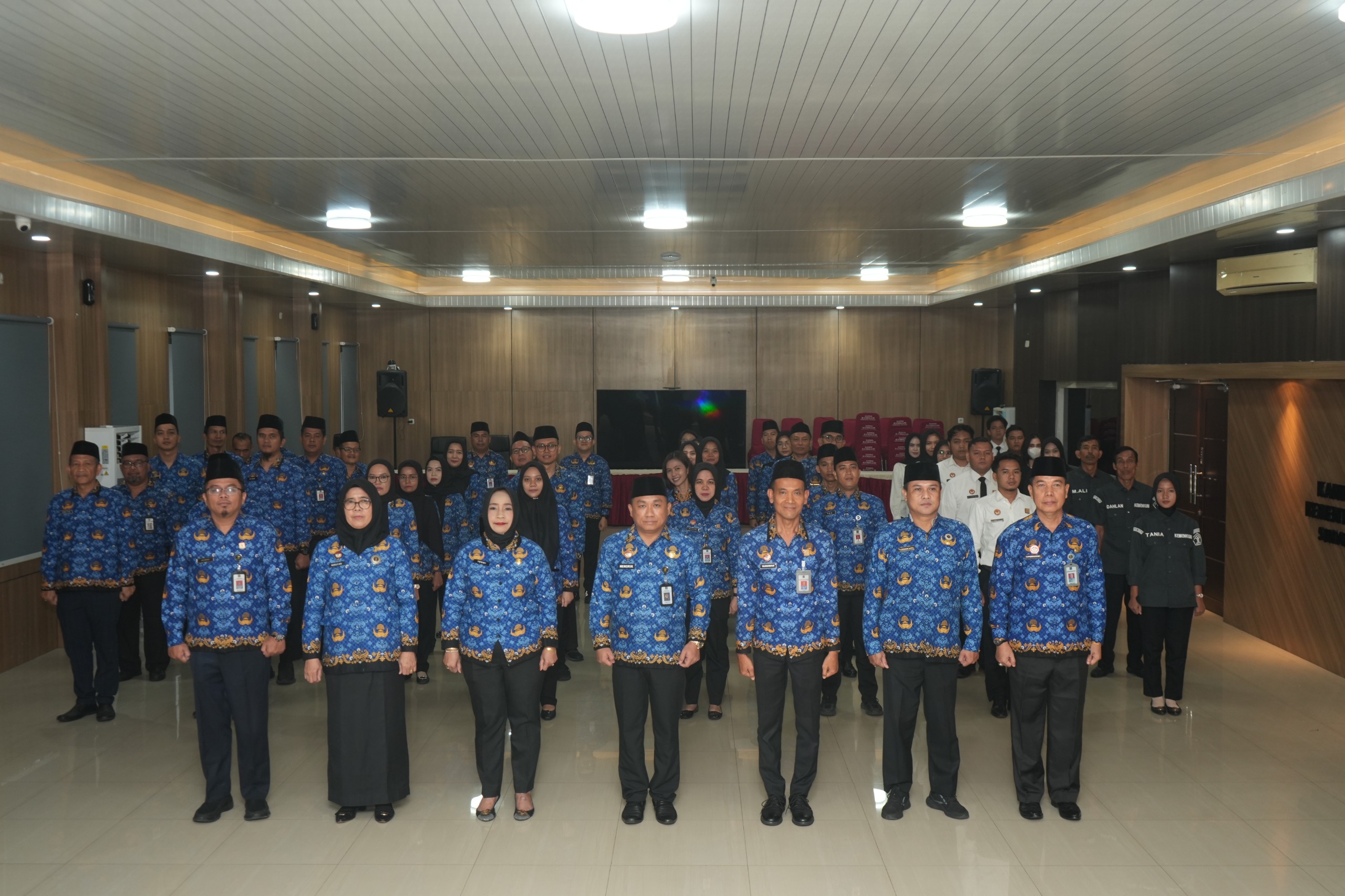 Kemenkum Sumsel Gelar Upacara Hari Pahlawan 2025: Pahlawanku Teladanku, Terus Bergerak Melanjutkan Perjuangan