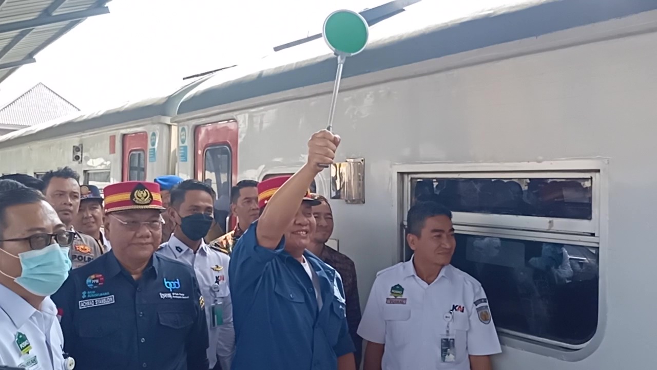 Gubernur Sumsel Lepas Ribuan Pemudik Gratis Jalur Kereta Api
