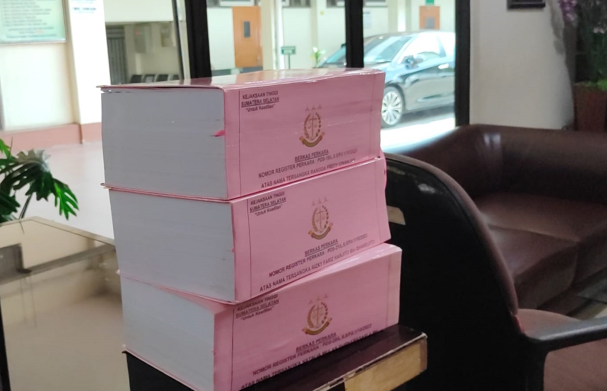 Berkas 3 Tersangka Oknum Pegawai Pajak Dilimpahkan ke PN Palembang, Catat Jadwal Sidangnya!