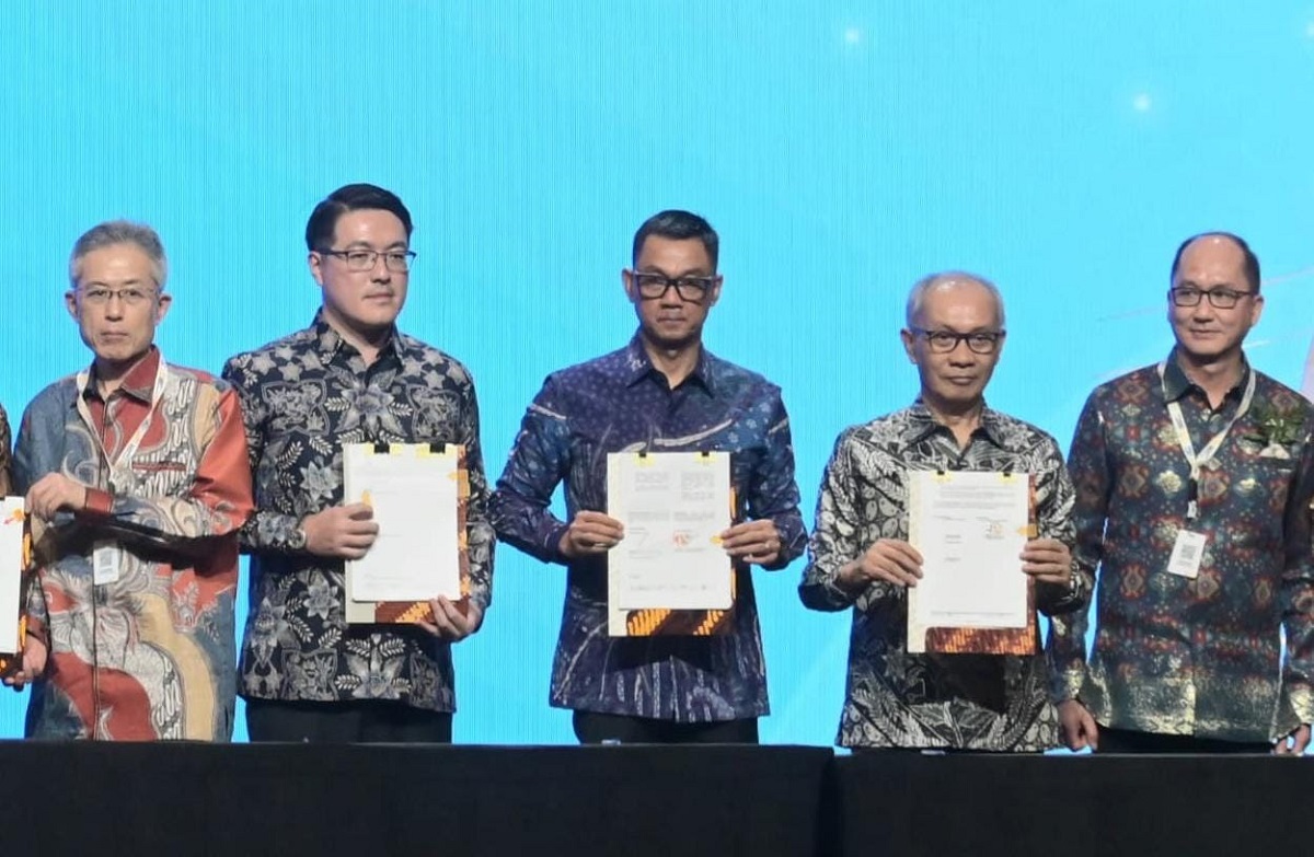 PLN Teken Kerja Sama Gas Domestik di IPA Convex 2025, Presiden Prabowo Jadi Saksi