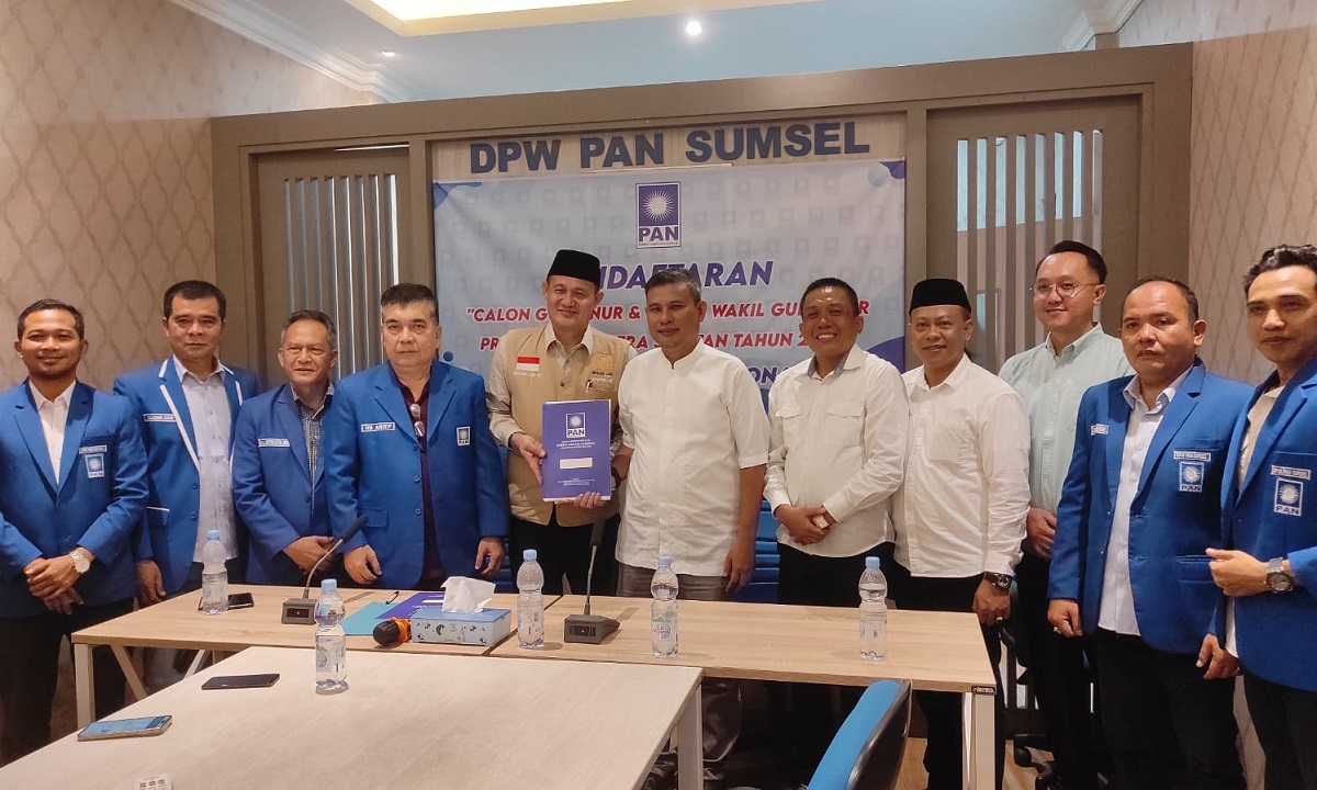 Mawardi Yahya Ambil Formulir Calon Gubernur Sumsel di DPW PAN Sumsel dan DPD PDI-Perjuangan Sumsel