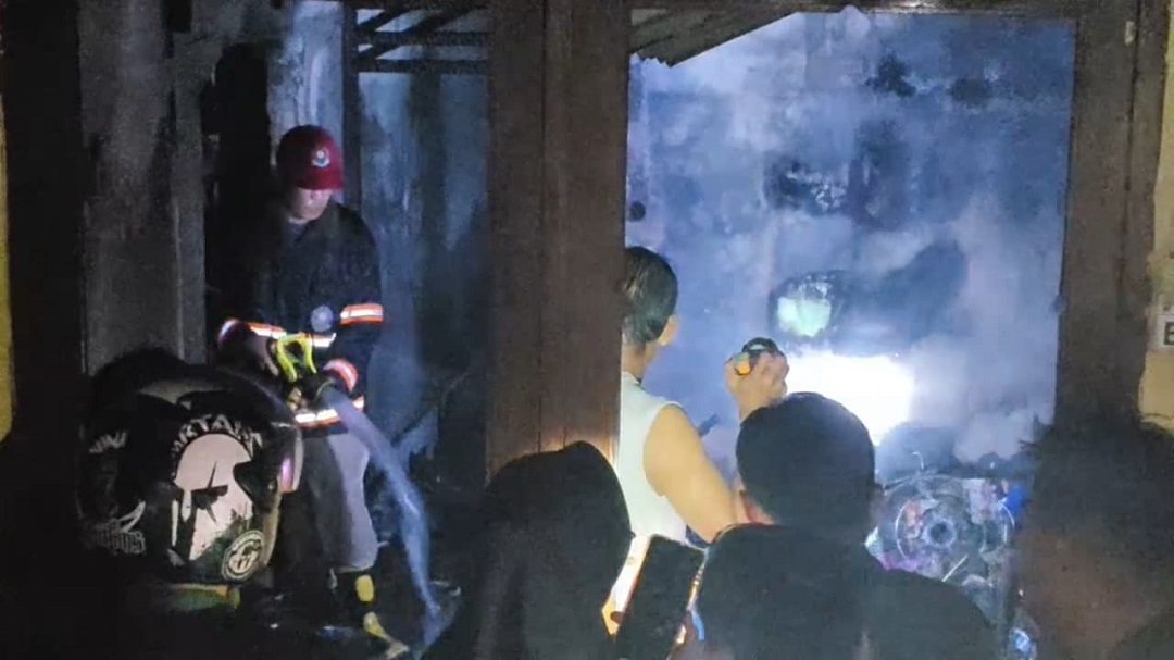 Satu Rumah Ludes Terbakar di Lorong Pancasila Gandus Palembang