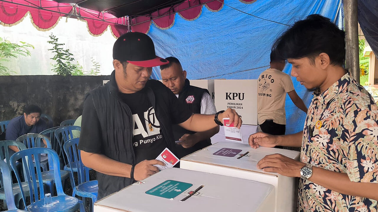 Warga Jalan Rama Kasih IV Palembang Antusias Salurkan Hak Suara pada Pilkada Serentak 2024