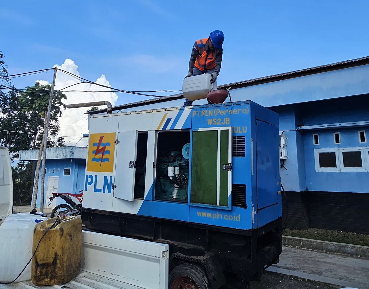 PLN Berhasil Pulihkan 100% Listrik Sungai Penuh Pascatower Roboh Akibat Cuaca Ekstrem