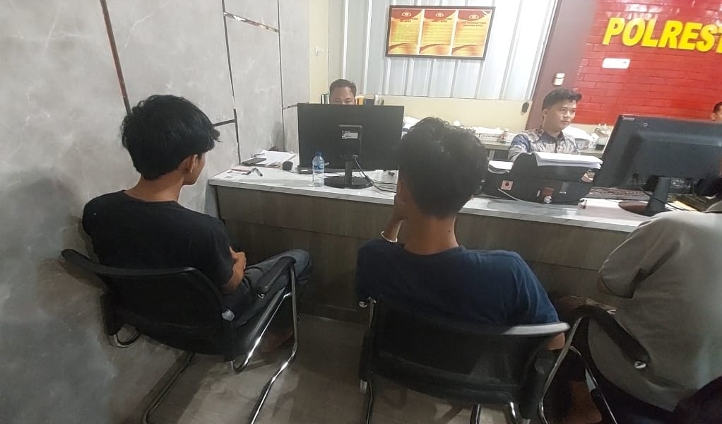 Mengerikan, Pemuda di Jakabaring Dibacok Saat Dorong Motor Mogok