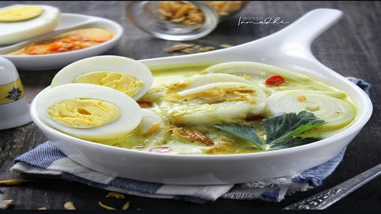 Burgo Sajian Lembut Berkuah Santan khas Palembang