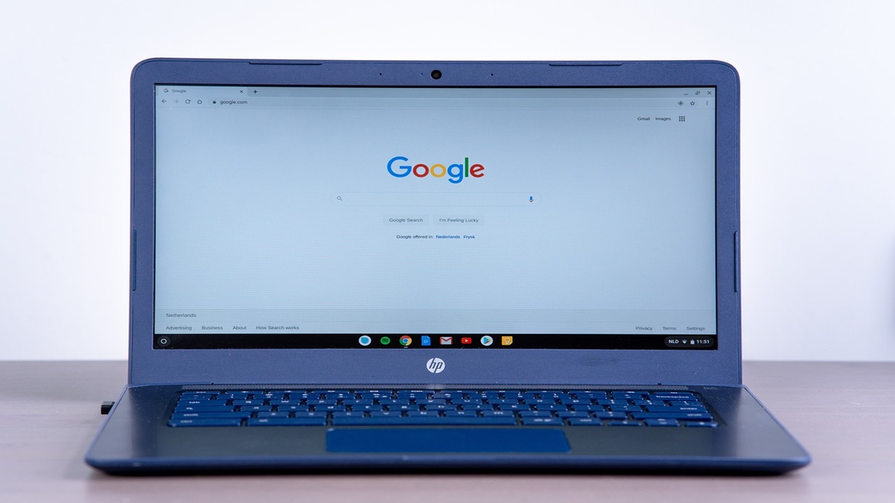 Chromebook atau Laptop Biasa? Ini Perbedaannya!